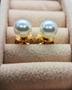 Imagem de Brinco Banhado a Ouro Liso com Perola Shell 8mm