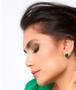 Imagem de Brinco retangular com cristal esmeralda banhado a ouro 