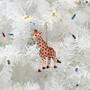 Imagem de C & F Home Giraffe Madeira Esculpida Safari Natal Natal Ornamento Creme