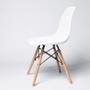 Imagem de Cadeira Eames Design Colméia Eloisa Branco Off White