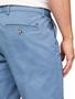 Calça Chino Tommy Hilfiger Masculina - Stretch Custom Fit Azul Imagem de Calça Chino Tommy Hilfiger Masculina - Stretch Custom Fit Azul