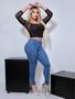 Imagem de Calça feminina jeans clara classica marmorizana com cintura alta