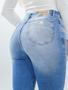 Imagem de Calça Feminina Jeans Cropped Slouchy Confort Destroyed