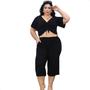 Imagem de Calça Feminina Pantacourt Lisa Plus Size Wide Com Bolsos