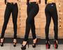 Imagem de calça jeans skiny feminina preta cintura alta levanta o bumbum - Ninas Boutique