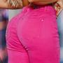 Imagem de Calça Jogger feminina Barbie Core Rosa com elastano Pit Bull jeans empina bumbum.