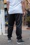 Imagem de Calça Jogger Masculina Plus Size Lisa com Elástico na Barra 
