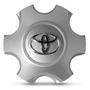 Imagem de Calota Centro de Roda Toyota Hilux 2013 2014 Prata com Emblema Fixação Por Encaixe