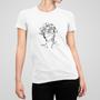 Imagem de Camiseta Feminina Com Estampa De Mulher Com Flores!