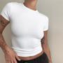 Imagem de Camiseta Feminina Slim Fit Gola Redonda Manga Curta - Malha Streetwear