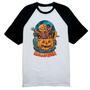 Imagem de Camiseta Raglan Halloween pumpkin saindo da abobora