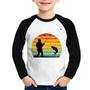 Imagem de Camiseta Raglan Infantil Pescaria Vintage Sunset Manga Longa - Foca na Moda