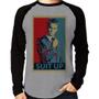 Imagem de Camiseta Raglan Suit Up Barney Stinson Manga Longa - Foca na Moda