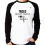 Imagem de Camiseta Raglan Troco gente chata por café Manga Longa - Foca na Moda