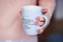 Imagem de Caneca de porcelana com mensagem fixa branca