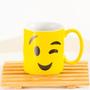 Imagem de Caneca Emoticon Emoji Amarela De Porcelana 300 Ml Terramada