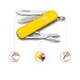 Imagem de Canivete Classic SD 062238G Victorinox 07 Funções - Amarelo