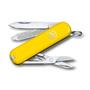 Imagem de Canivete Classic SD Colors Victorinox - com 7 funções - Amarelo Sunny Side - 0.6223.8G