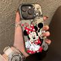 Imagem de Capa para iPhone 15/14/13/12/11 - Mickey e Minnie Mouse Colorida