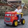 Imagem de Carrinho de Passeio Bombeiro Pedal Truck Até 30 Kilos Vermelho Maral