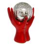 Imagem de Cerâmica Decorativa Escultura Mãos Red Vermelha Esfera De Vidro Prata Espelhada