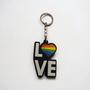 Imagem de Chaveiro Emborrachado Love Pride Gay Cores Arco Íris Lgbt