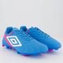 Imagem de Chuteira Umbro Adamant Campo Azul e Rosa