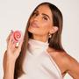 Imagem de Clareador Hidratante Deborah Secco Remove Manchas Virilha Axilas Pelvico Vulva Intt