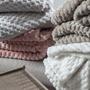 Imagem de Cobertor de Microfibra Jacquard Queen com Toque de Seda Blanket Zurich Fend