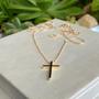 Imagem de Colar com corrente veneziana com Cruz 60 cm banhada a ouro 35.0694