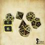 Imagem de Conj. de dados Metálicos Preto com Dourado - RPG