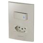 Imagem de Conjunto 1 Interruptor Led + 1 Tomada 20A - Inova Titanium