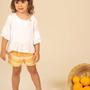 Imagem de Conjunto com Blusa em Visco Twill com Babados e Shorts Estilo Alfaiataria Em Cotton Flame Listrado Pakita