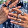 Imagem de Conjunto de 6 Anéis de Caveira Góticos - Prata Antiga, Estilo Vintage Punk Unissex