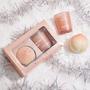 Imagem de Conjunto de cuidados com a pele TONYMOLY Peachy Dream com creme para as mãos e vela