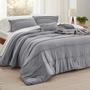 Imagem de Conjunto de Edredom Bedsure Queen 4 Peças - Cinza com Prega Fina