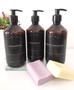 Imagem de Conjunto de Frascos Pet 500ml, kit Banho, Shampoo, Condicionador e Sabonete Líquido, preto
