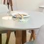 Imagem de Conjunto de Jantar Mesa Redonda com Vidro Bennett 4 Cadeiras Drop - Cinamomo c/ Off White
