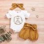 Imagem de Conjunto de Macacão para Bebê Recém-nascida - 3 Peças com Bandana e Arco