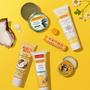 Imagem de Conjunto de Presentes Burt's Bees Timeless Minis - Protetor Labial e Creme para os Pés