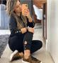 Imagem de Conjunto Feminino Moletinho Calça e Blusa com Detalhe Botão