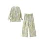 Imagem de Conjunto Feminino Retrô De Algodão Com Camisa De Decote Em V E Calça De Cintura Alta Com Pernas