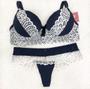 Imagem de Conjunto lingerie com detalhes em renda, sutiã com bojo e calcinha fio