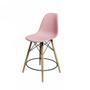 Imagem de Conjunto Mesa Bistrô Eames Eiffel Amêndoa com 3 Banquetas Rosas de Madeira