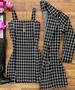 Imagem de Conjunto Vestido Xadrez E Sobretudo Inverno