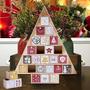 Imagem de Contagem regressiva juegoal para o calendário de Natal 2022 Nature Wood Tree Shape Advent Calendário com 24 gavetas de armazenamento, presente de Natal para crianças, 15" de altura