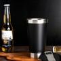 Imagem de Copo Térmico De Cerveja 473ml Com Tampa + Abridor