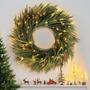 Imagem de Coroa de Natal Groodo Real Touch Norfolk Pine 66cm com LED