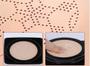 Imagem de Creme base corretiva hidratante maquiagem para pele com esponja macia forma cogumelo.