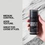 Imagem de Creme de fibra capilar Redken Brews Dishevel Medium Hold para homens